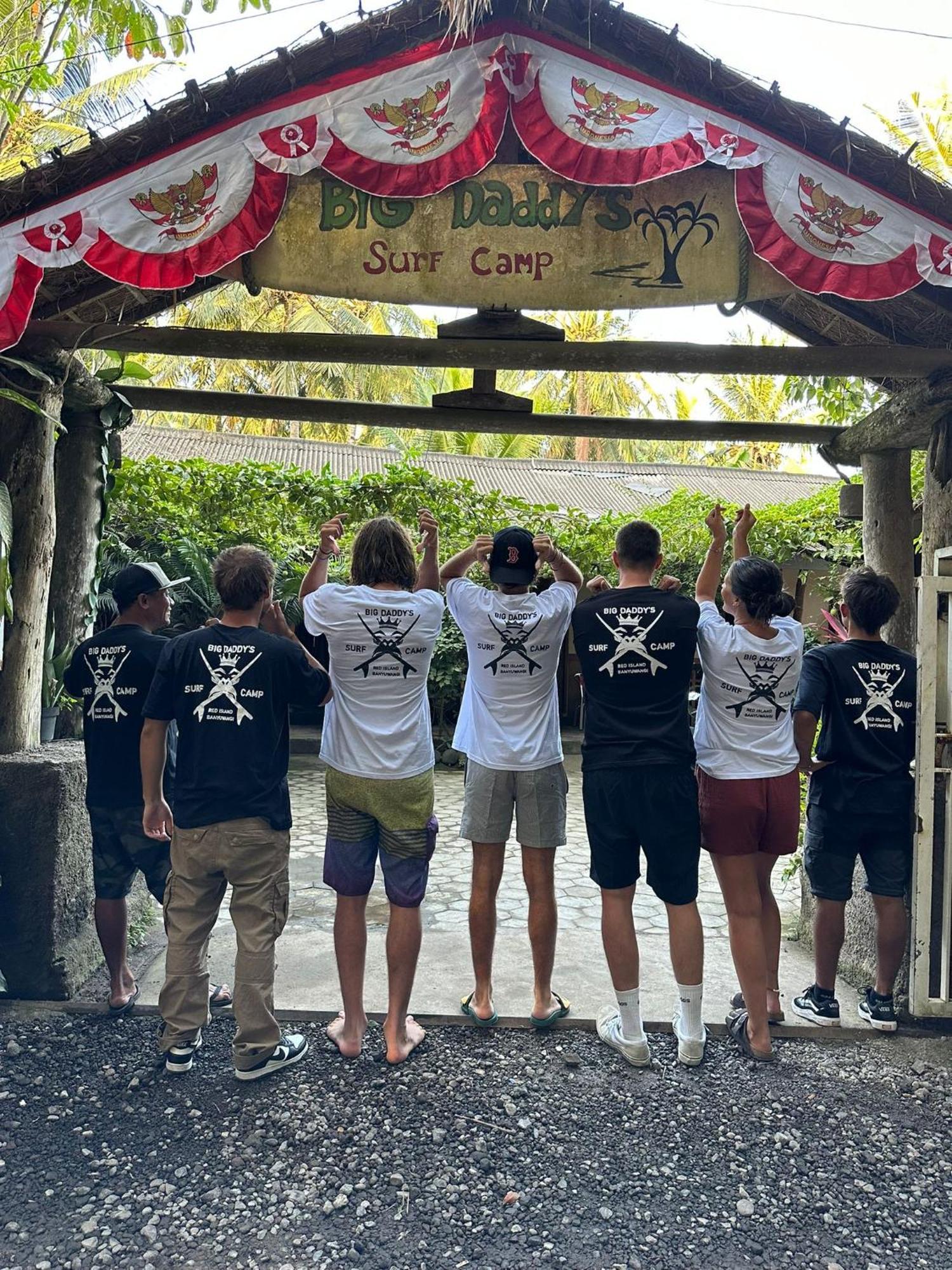 Big Daddy'S Surfcamp Apartman Pasanggaran Kültér fotó